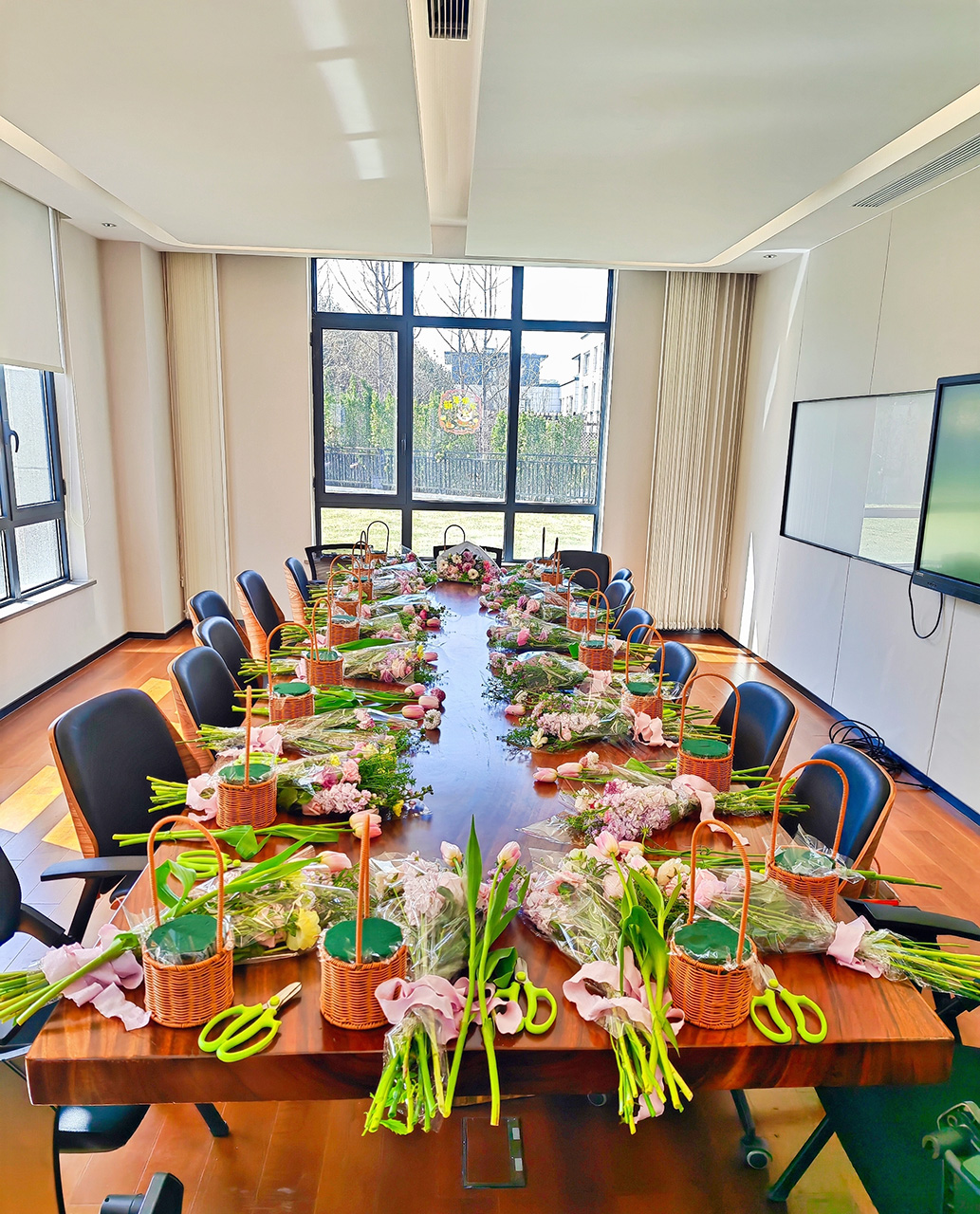 1710295704117734.jpg 三八活動照片.jpg